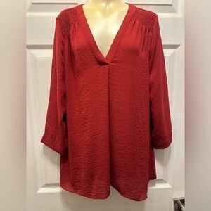 a.n.a V-Neck Long Sleeve Tunic in Rich Red